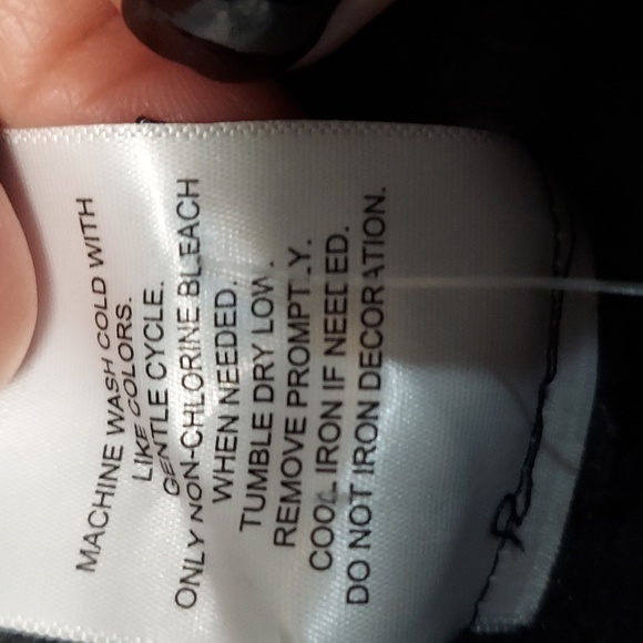 NWOT Disney Mickey Mouse Fleece Hoodie with Side Mockery Mouse Insignia 1X #403 - Picture 8 of 8